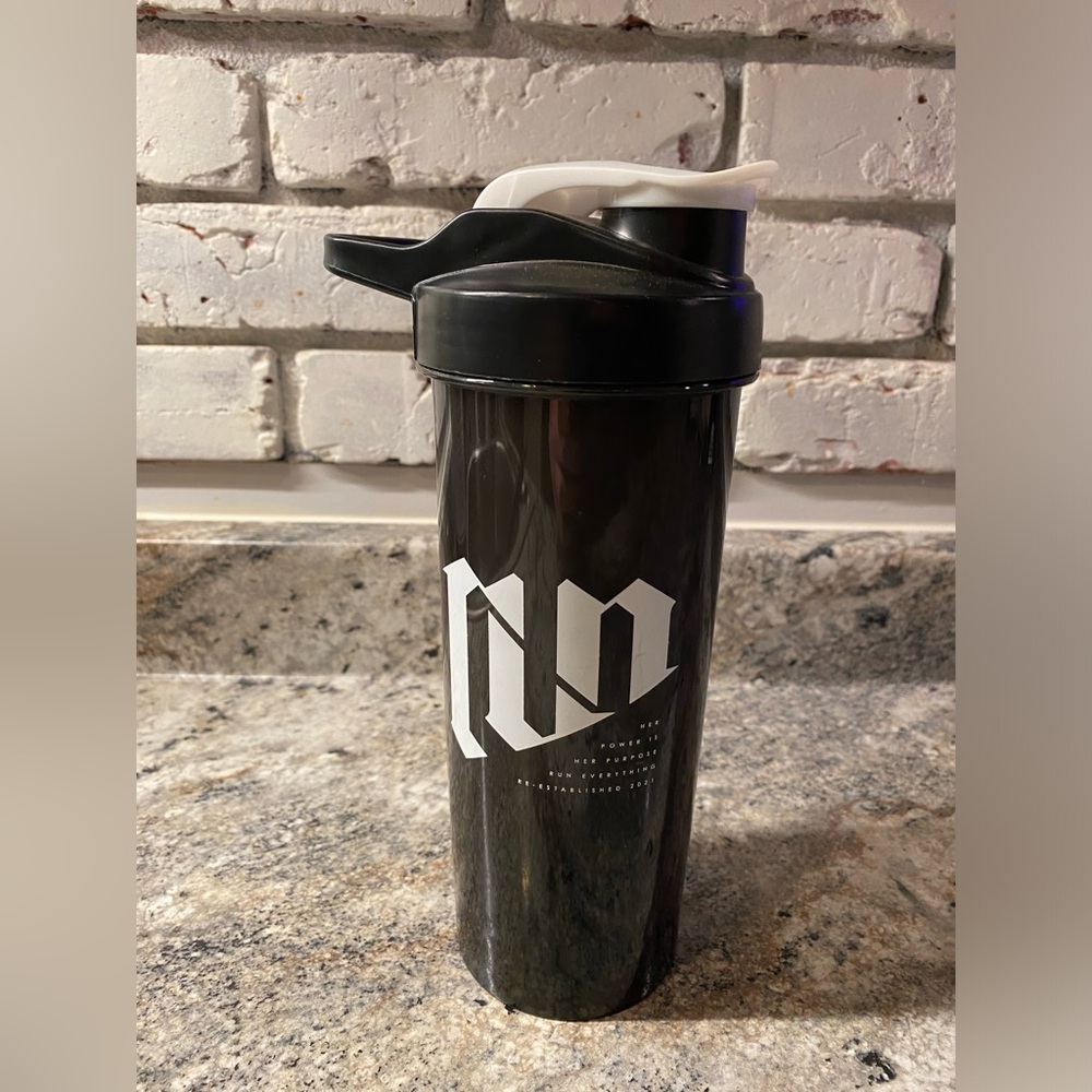 Flag Nor Fail Shaker Cup